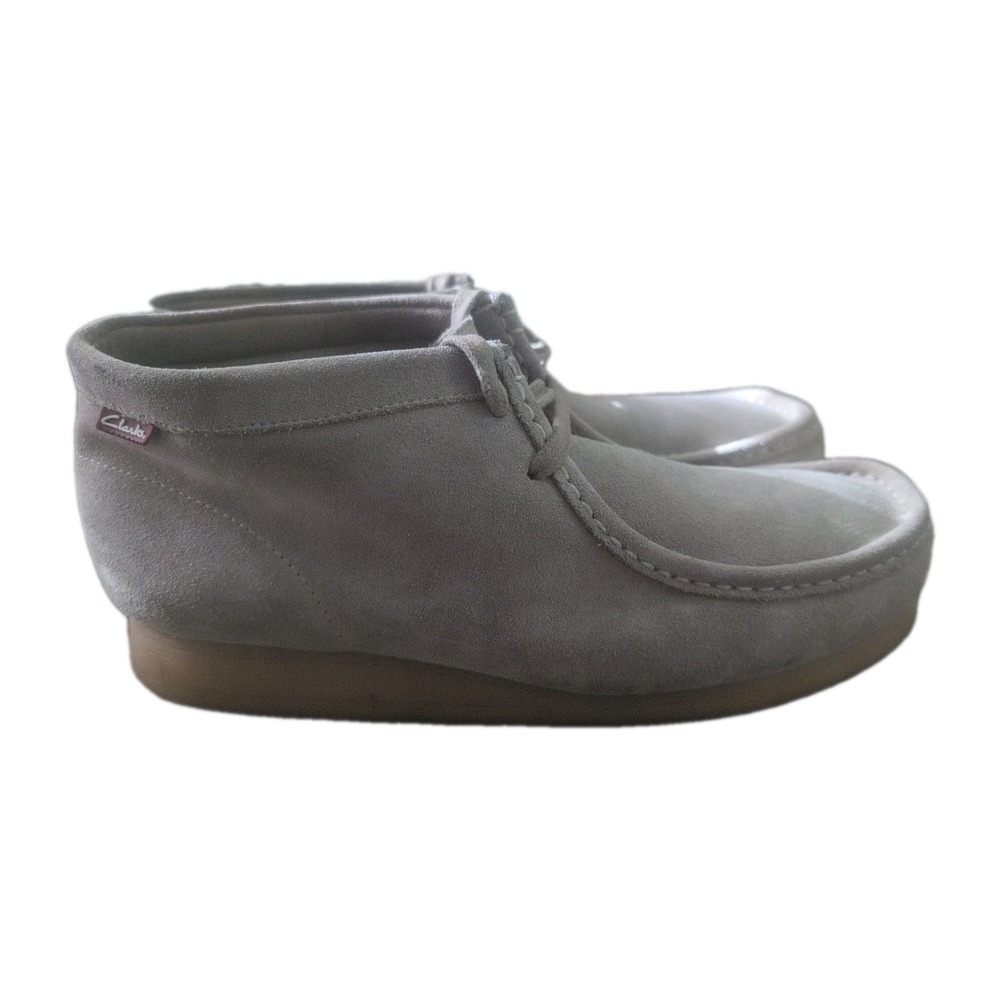 Clarks Originals Wallabee Boots Men's Size 12 Beige Suede Crepe Sole Chukka Shoe - Picture 3 of 8
